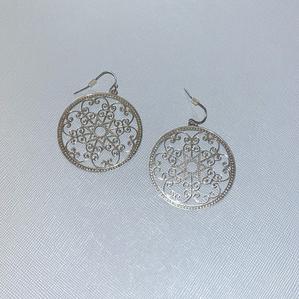 Silver dangly earrings